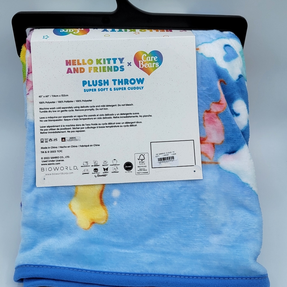 Hello Kitty & Care Bears Plush Throw Blanket NEW #1790 & 1791 - Picture 5 of 14